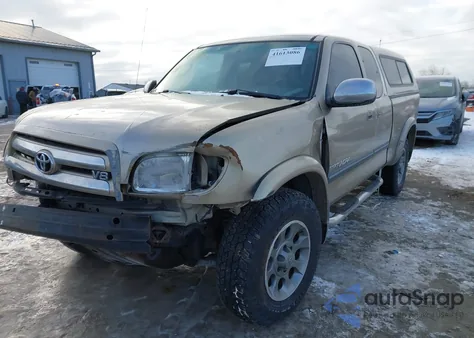 2003 Toyota Tundra Sr5 V8 from USA, damaged, VIN 5TBBT44173S430774